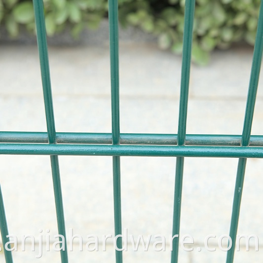 wire mesh panels